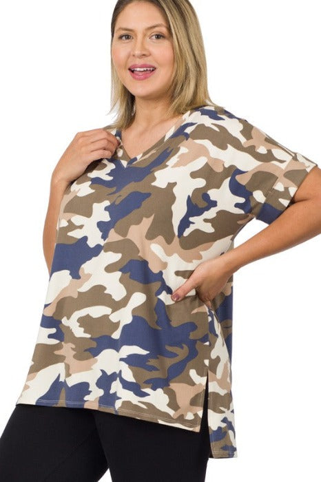 PLUS BRUSHED DTY CAMOUFLAGE V-NECK TOP & SHORTS